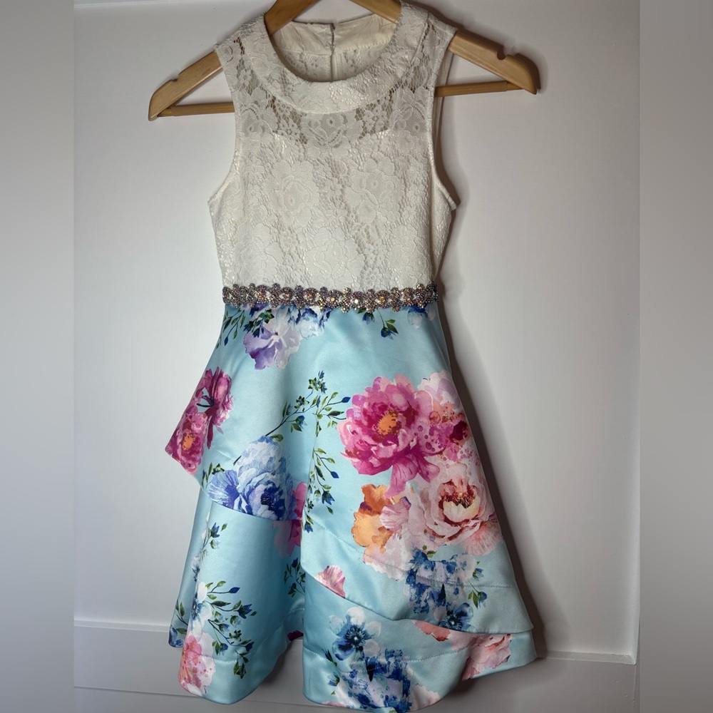 Floral Lace Kids Dress - White and Blue size 8